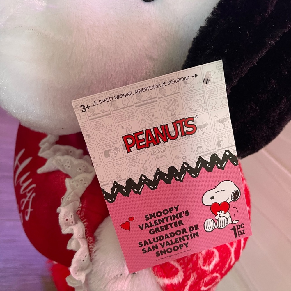 NWT, ❤️Snoopy Valentines 💌 Greeter… approximately 20” tall - Picture 8 of 9